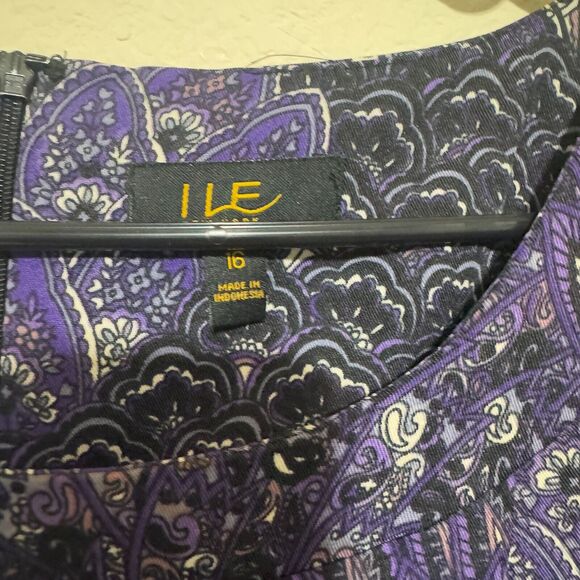 ILE New York Shift Dress Purple Paisley Floral Size 16 knee length career office - Picture 4 of 10